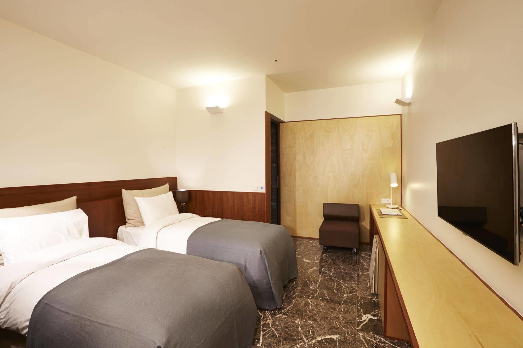 Snow Hotel Seul Exterior foto